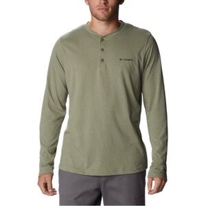 Columbia Men's Green Long Sleeve Henley Shirt
